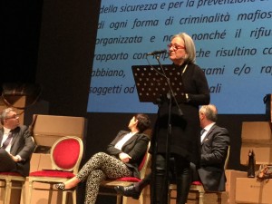 l´intervento di Anna Lapini a Foggia_ Teatro Teatro Umberto Giordano_ 4 marzo 2016